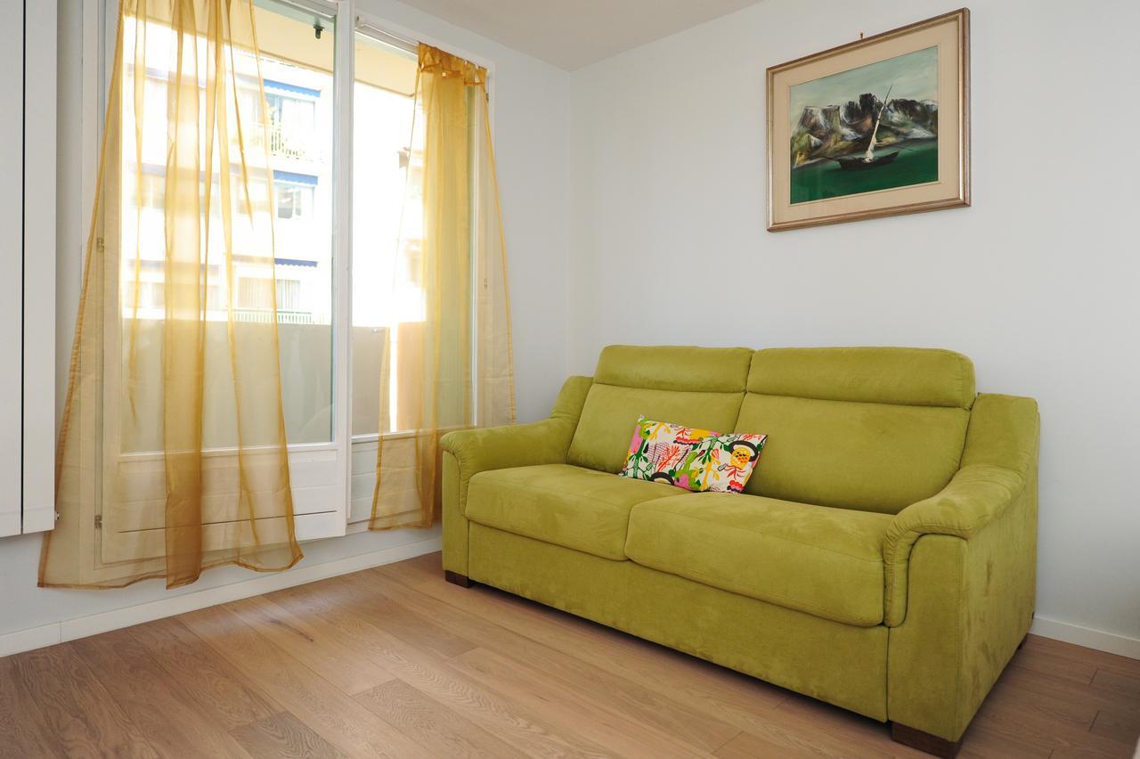 Blue Lagon Five Stars Holiday House نيس المظهر الخارجي الصورة