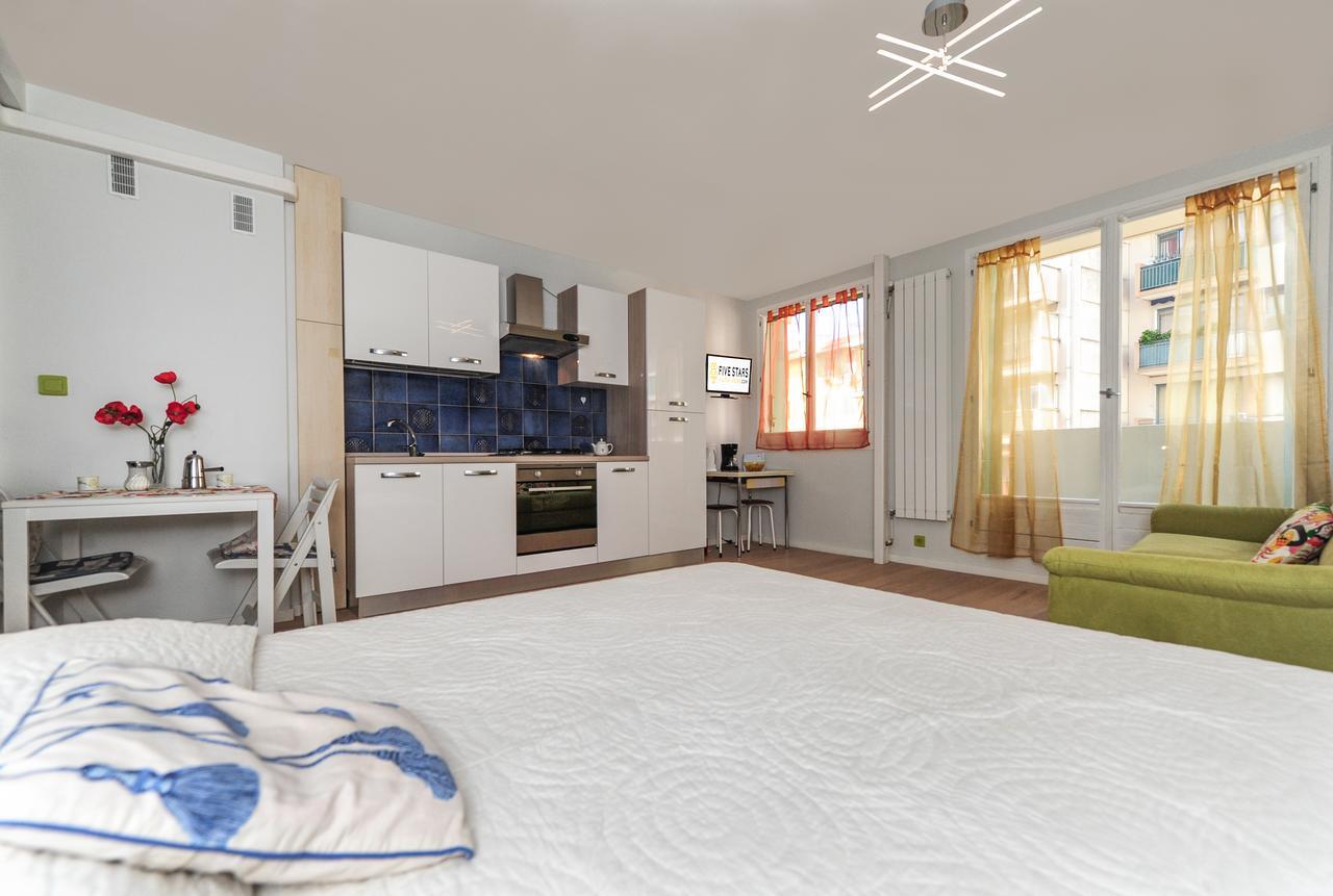 Blue Lagon Five Stars Holiday House نيس المظهر الخارجي الصورة